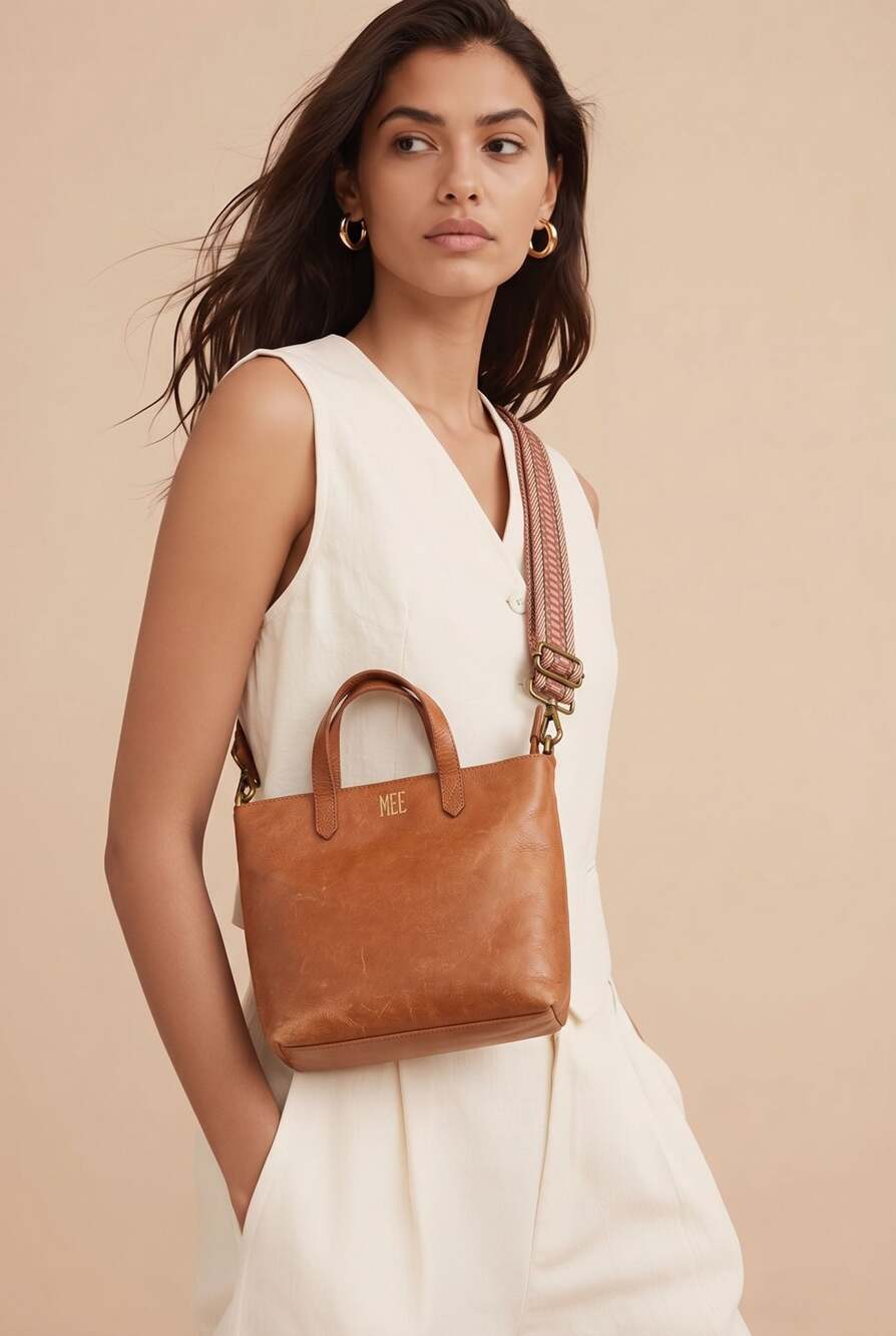 Madewell The Zip-Top Transport Crossbody Bag in English Saddle Leather - Picture 2 of 8